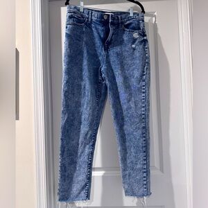 Kohl's SO Women’s Acid Washed High Rise Mom Jean Vintage-esque Stretch 11/30W